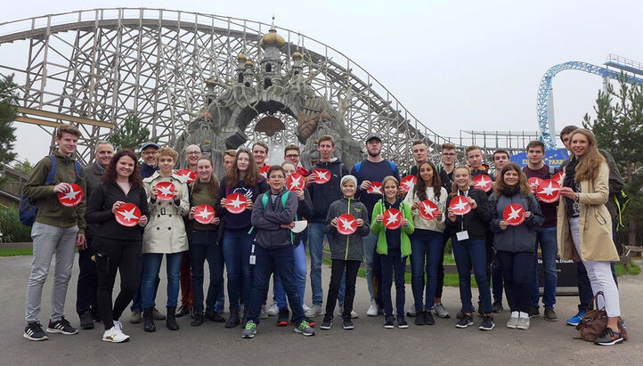Rotary Club Tuttlingen unterstützt Gewinner des Jugend forscht Regionalwettbewerbs Donau-Hegau 2018: 24 Jungforscher besuchten die Science Days im Europapark Rust.