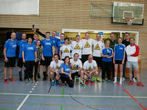 Die Mannschaften „Kommando Kurzschluss“, „KARL STORZ Aktiv I“ und „KARL STORZ Estonia“ belegten beim KARL STORZ Volleyballturnier die Plätze 1 bis 3.