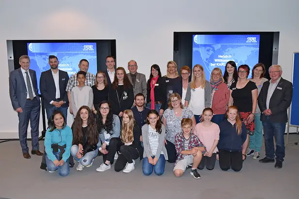 KARL STORZ und die Wild Wings gratulieren den teilnehmenden Schulen aus Tuttlingen und Spaichingen für ihr soziales Engagement im Kooperationsprojekt „Gemeinsam stark!“.